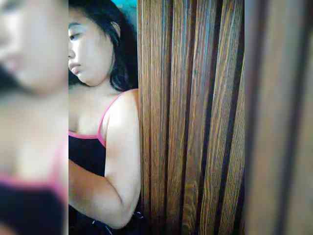 hornylittleprincess69