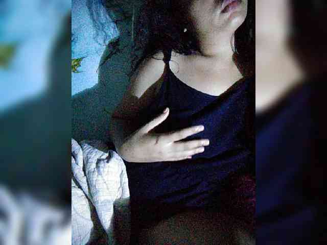 hornylittleprincess69 webcam