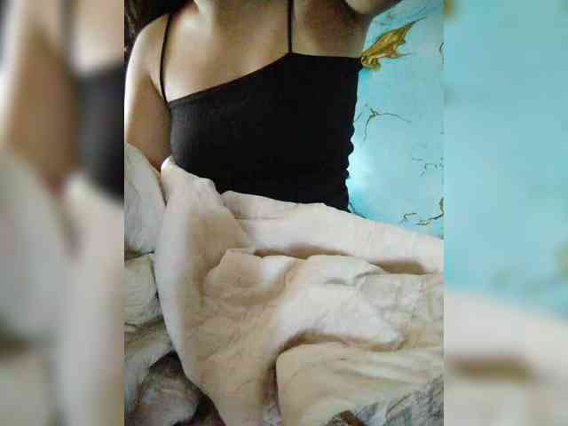 hornylittleprincess69 webcam
