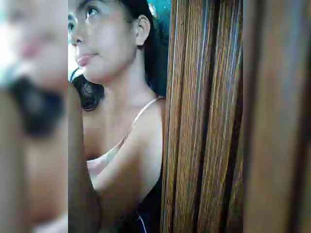 hornylittleprincess69 webcam