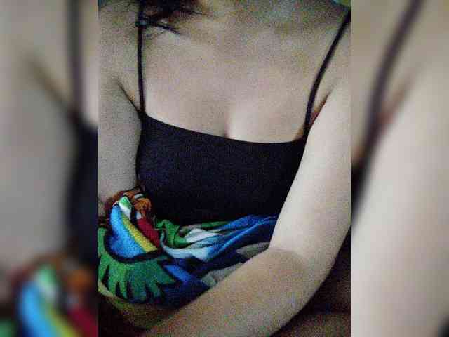 hornylittleprincess69 webcam