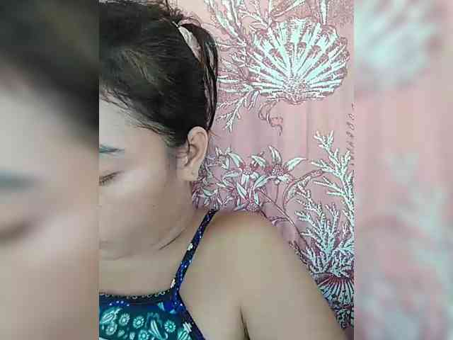 hornylittleprincess69