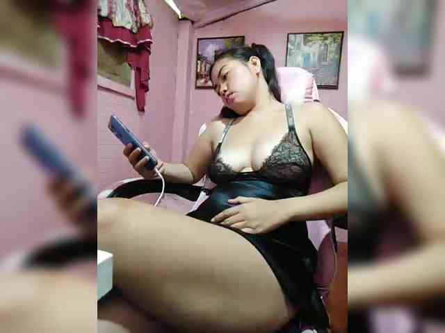 hornylittleprincess69 webcam