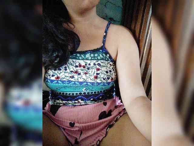 hornylittleprincess69 webcam