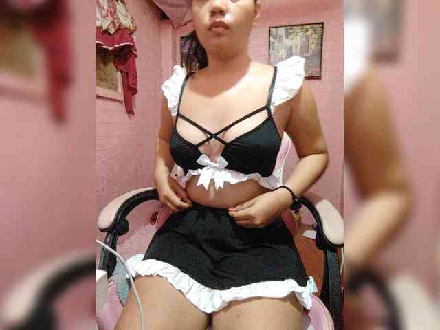 hornylittleprincess69 webcam
