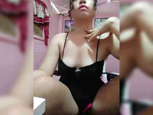 hornylittleprincess69 webcam