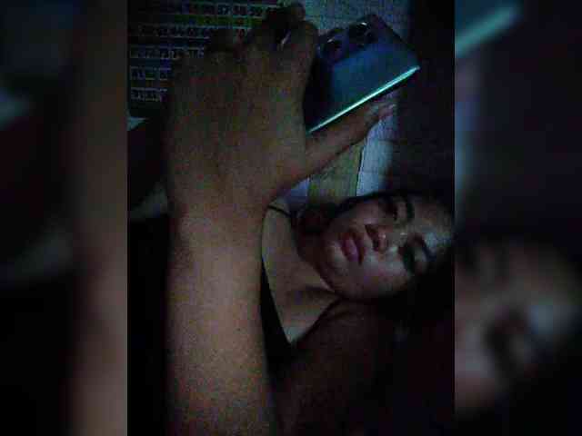 hornylittleprincess69