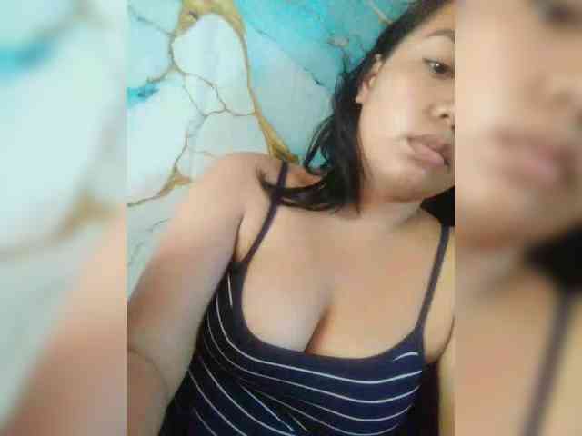 hornylittleprincess69 webcam