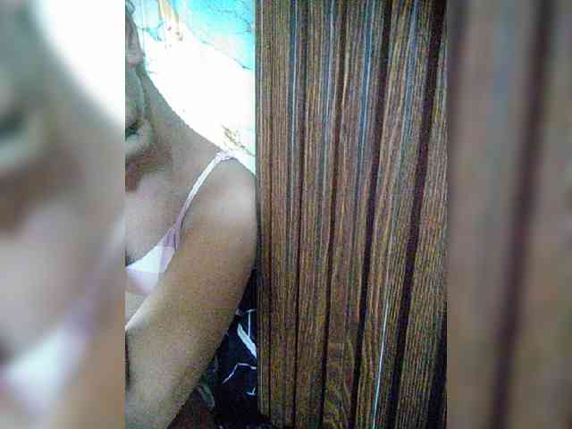 hornylittleprincess69