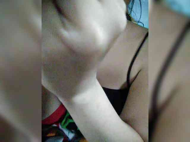 hornylittleprincess69 webcam