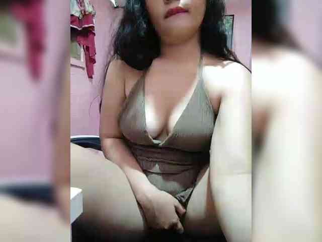 hornylittleprincess69 webcam