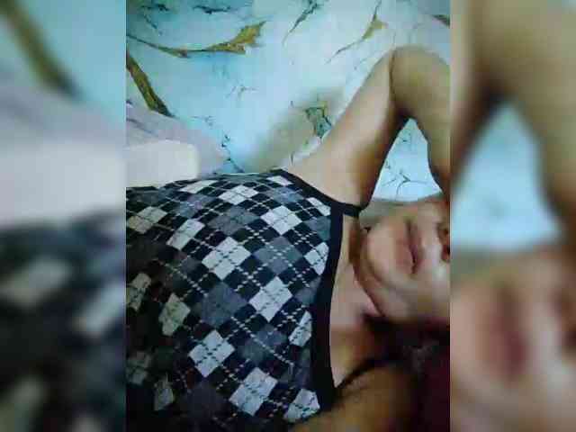 hornylittleprincess69 webcam