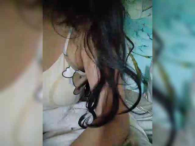 hornylittleprincess69 webcam