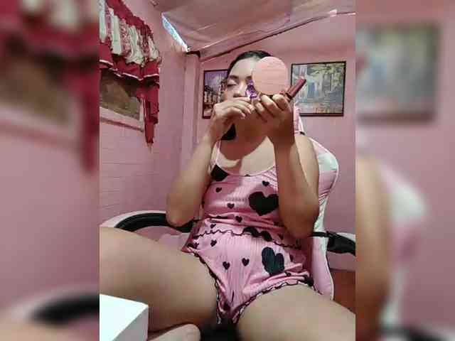 hornylittleprincess69 webcam