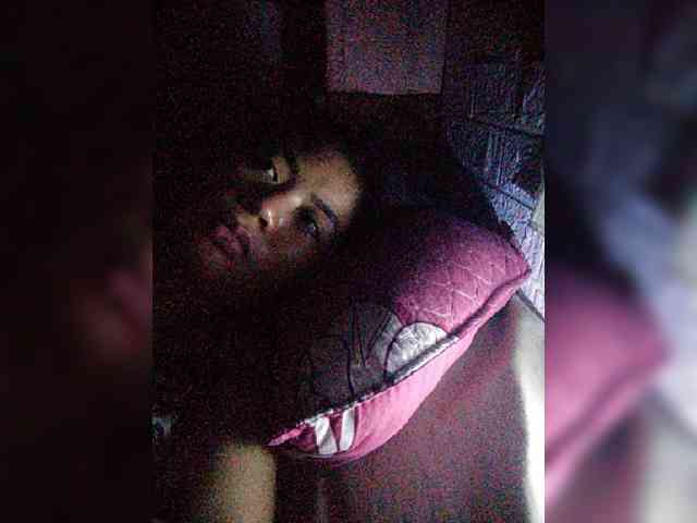 hornylittleprincess69 webcam