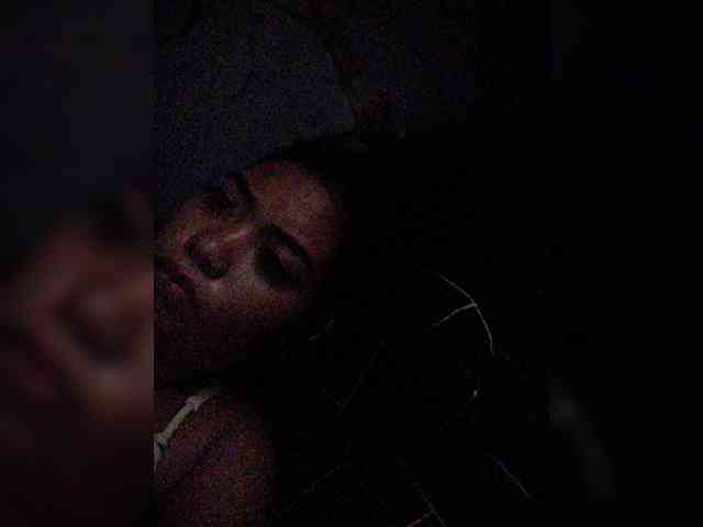 hornylittleprincess69