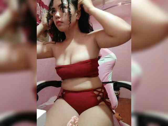 hornylittleprincess69