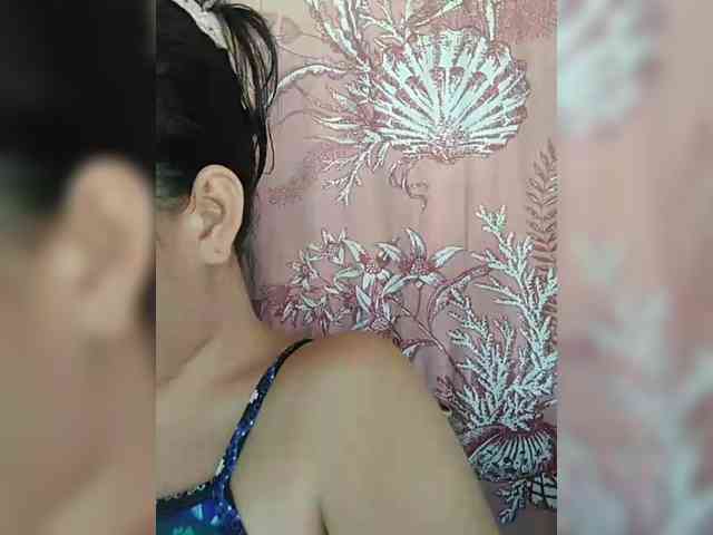 hornylittleprincess69