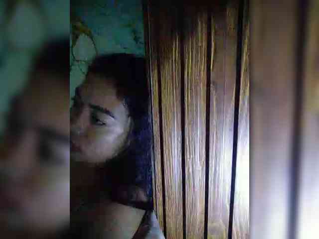 hornylittleprincess69