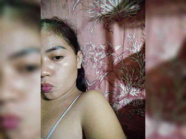 hornylittleprincess69 webcam