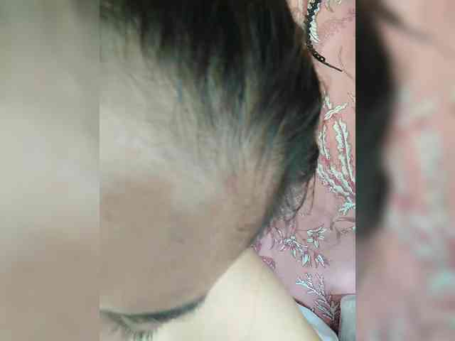 hornylittleprincess69 webcam