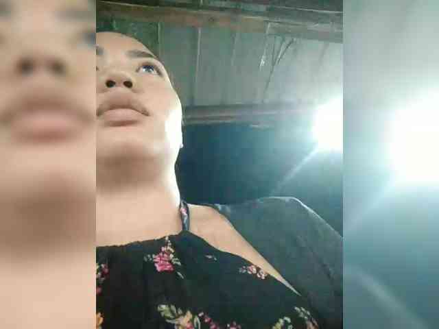 hornylittleprincess69 webcam