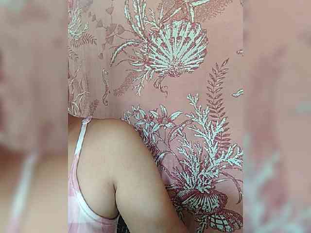 hornylittleprincess69