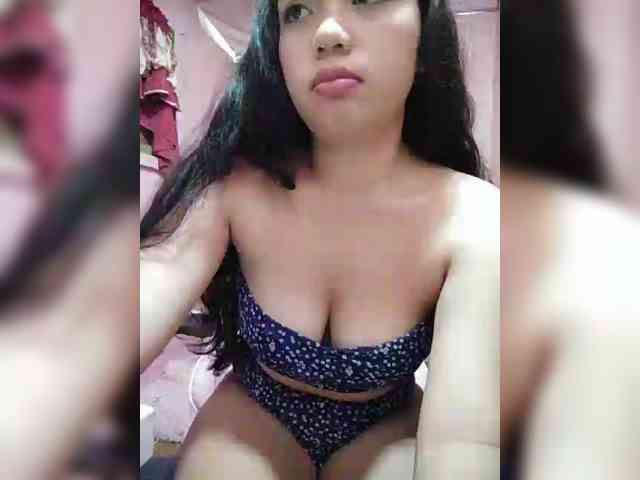 hornylittleprincess69 webcam