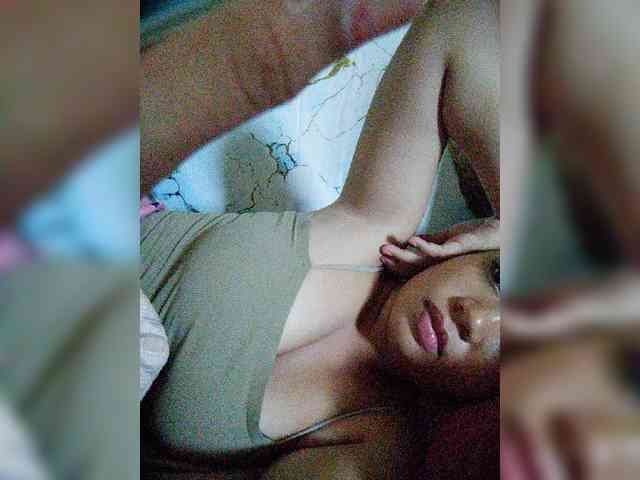 hornylittleprincess69 webcam