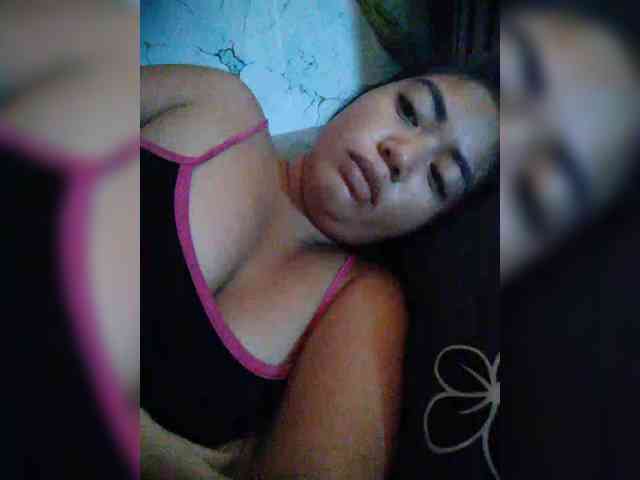 hornylittleprincess69 webcam