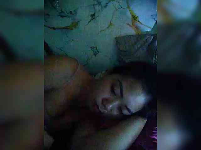 hornylittleprincess69 webcam