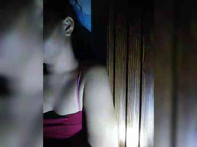 hornylittleprincess69 webcam