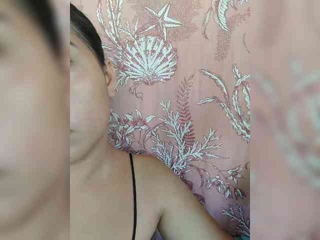hornylittleprincess69