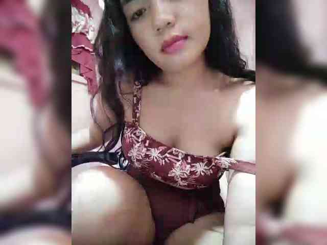 hornylittleprincess69 webcam