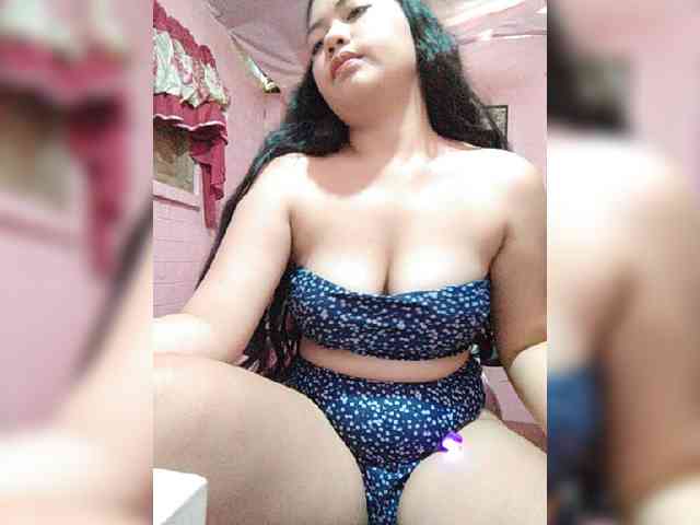 hornylittleprincess69 webcam