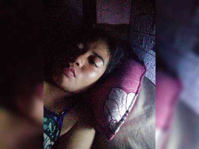 hornylittleprincess69 webcam