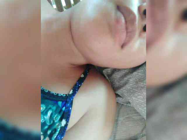 hornylittleprincess69 webcam