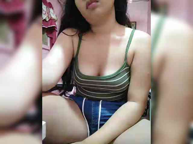 hornylittleprincess69 webcam
