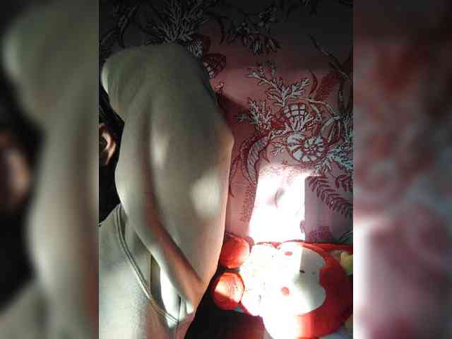 hornylittleprincess69