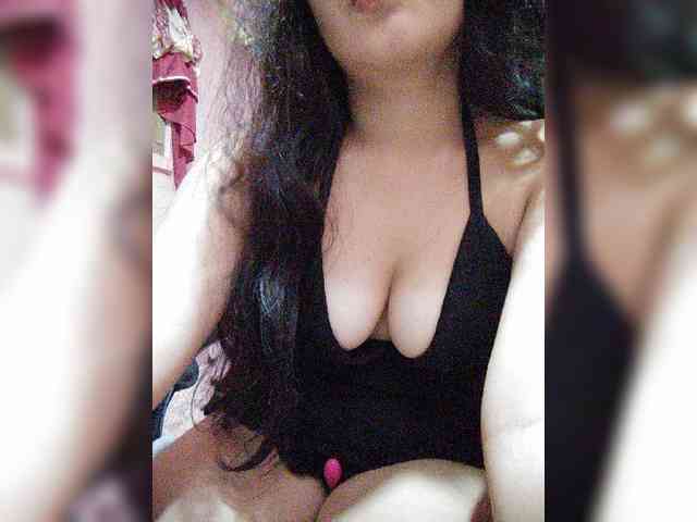 hornylittleprincess69