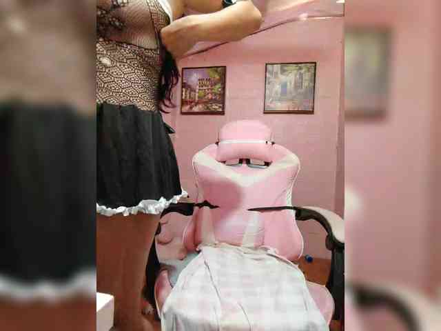 hornylittleprincess69 webcam