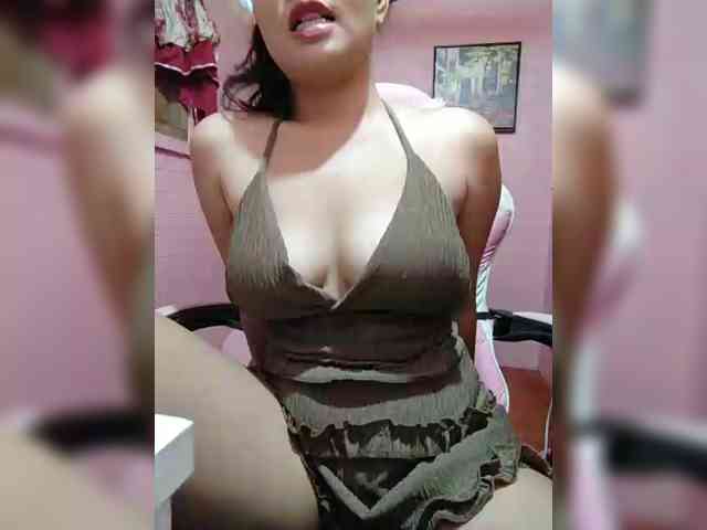 hornylittleprincess69 webcam