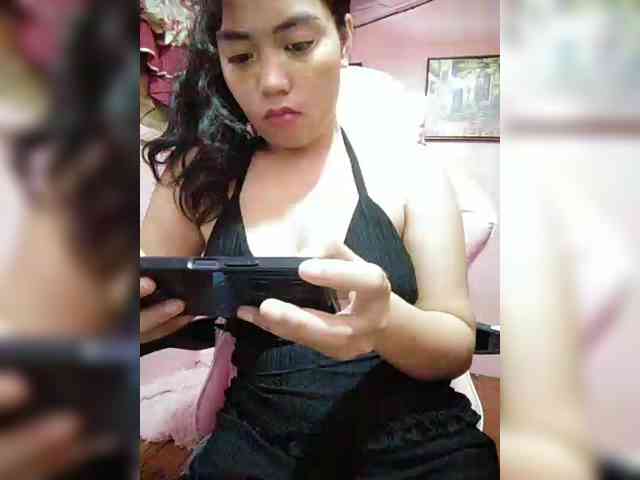 hornylittleprincess69 webcam