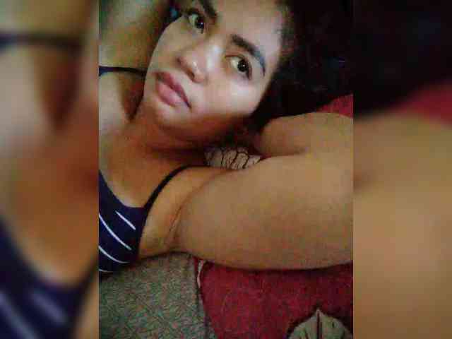 hornylittleprincess69
