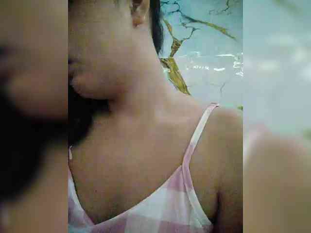 hornylittleprincess69 webcam