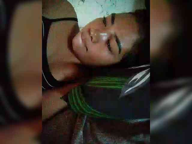 hornylittleprincess69