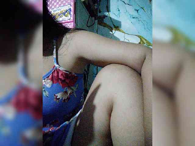 hornylittleprincess69 webcam