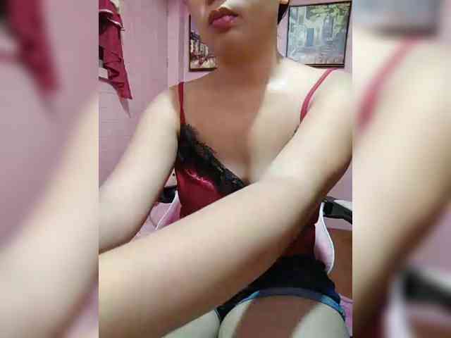 hornylittleprincess69 webcam