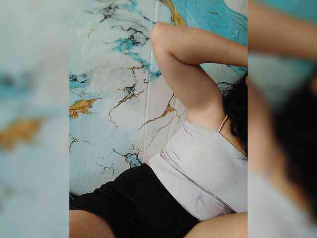 hornylittleprincess69