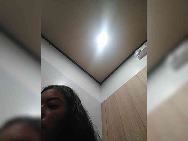 hornylittleprincess69 webcam